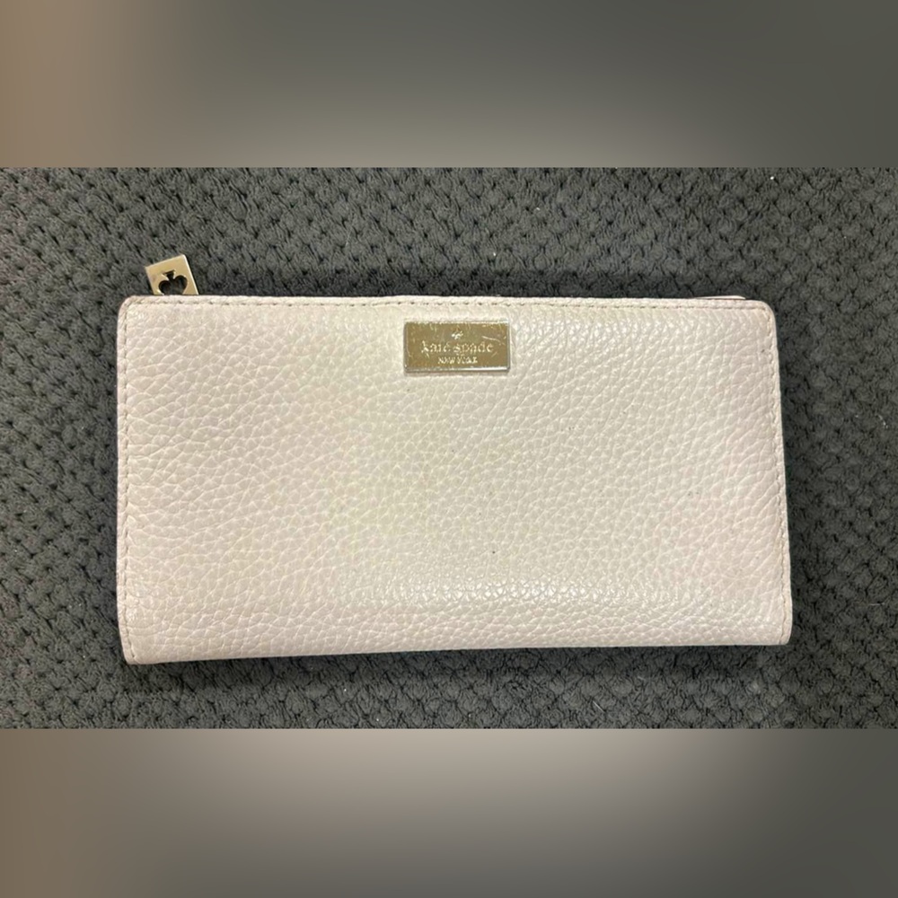 Kate Spade Pebbled Leather Zip Wallet - Cream